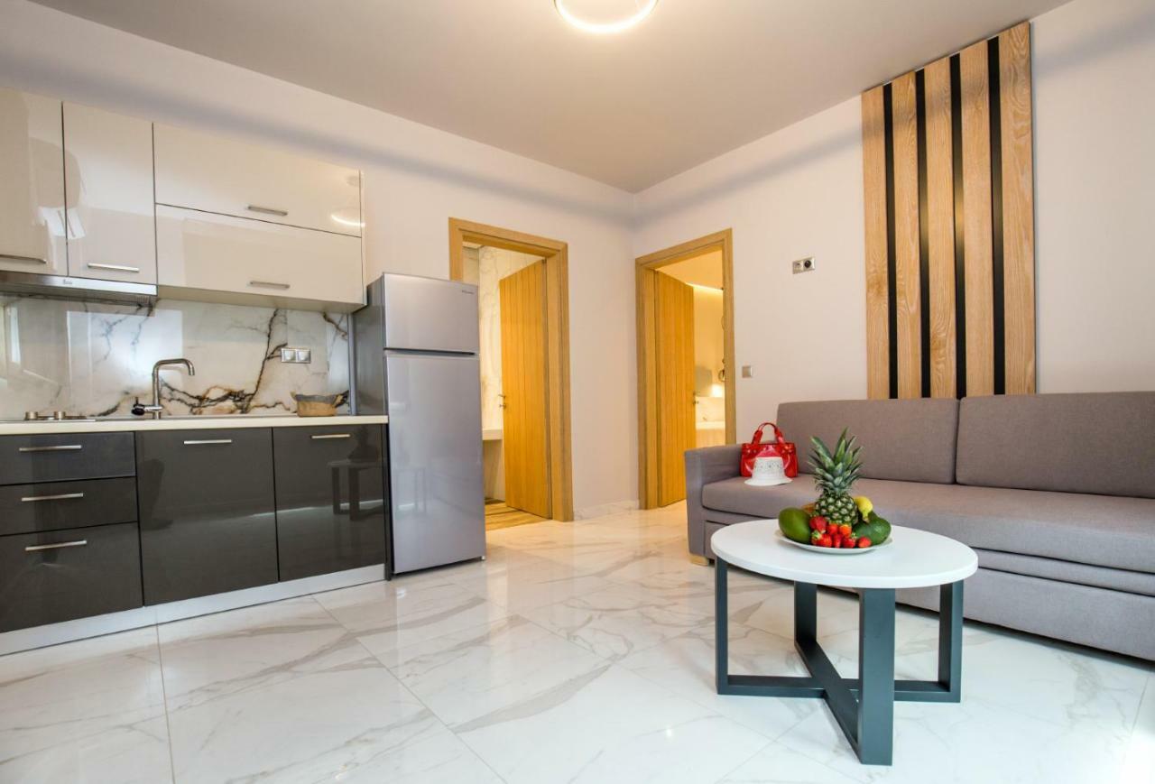 Meli Boutique Hotel ลิเมนาเรีย ภายนอก รูปภาพ