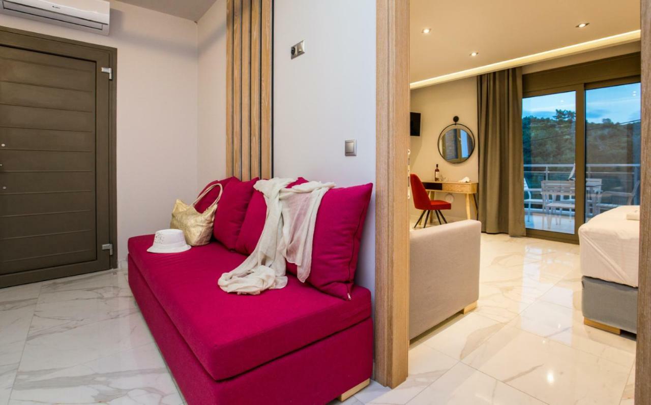 Meli Boutique Hotel ลิเมนาเรีย ภายนอก รูปภาพ